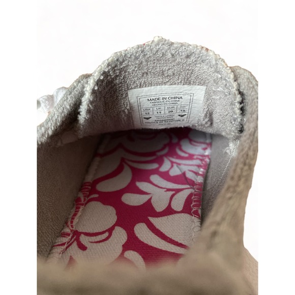 NEW Roxy Girl’s Bayshore Slip-On Shoes, Gray & Pink, Size 12 - Picture 4 of 5